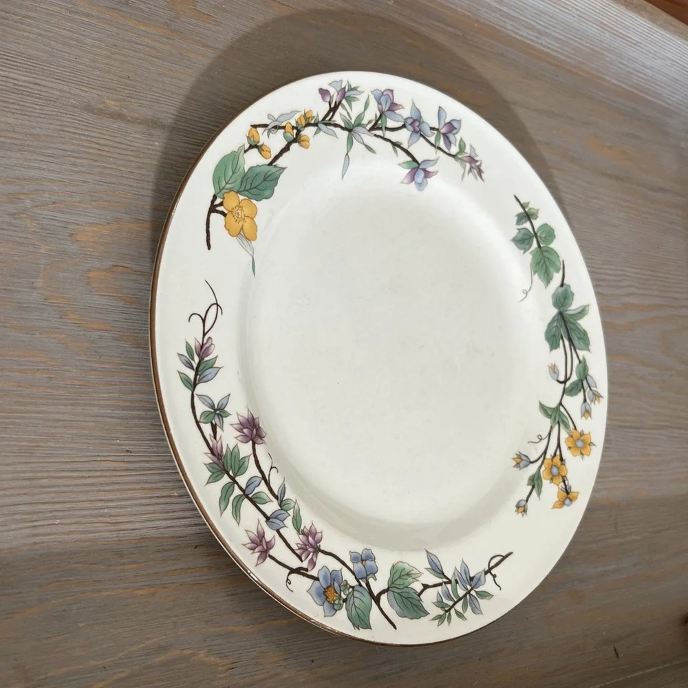 Citation Woodhill  Floral Rim 10-1/2